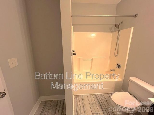 841 Seigle Point Drive, Charlotte, NC 28204