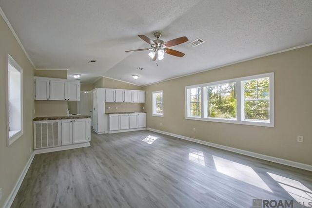 37156 Caraway Rd, Denham Springs, LA 70706