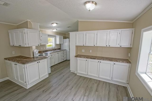 37156 Caraway Rd, Denham Springs, LA 70706