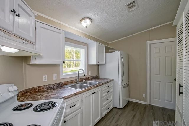 37156 Caraway Rd, Denham Springs, LA 70706