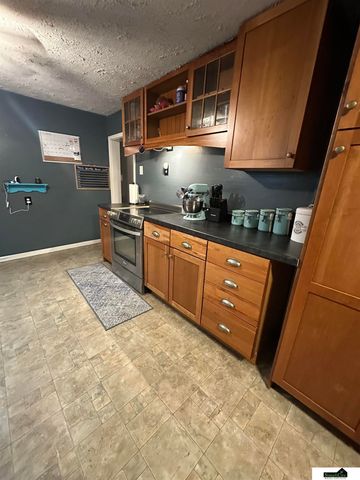 612 W Elm Street, Wilber, NE 68465