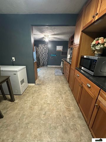 612 W Elm Street, Wilber, NE 68465