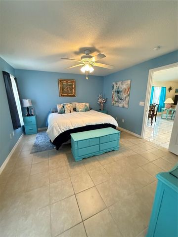 4 FERNON LANE, Palm Coast, FL 32137