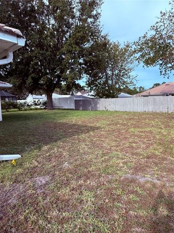 4 FERNON LANE, Palm Coast, FL 32137