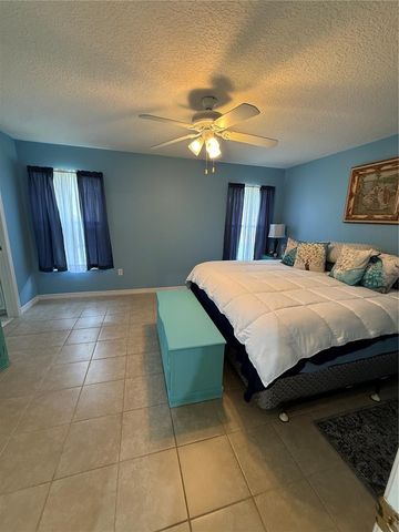 4 FERNON LANE, Palm Coast, FL 32137