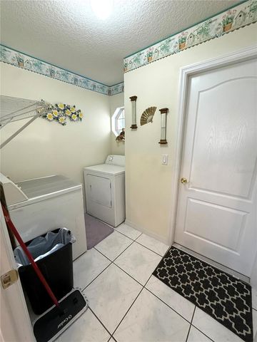 4 FERNON LANE, Palm Coast, FL 32137