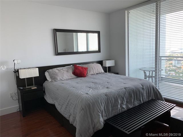 90 SW 3rd St 4008, Miami, FL 33130