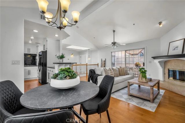 2514 Vanderbilt Lane C, Redondo Beach, CA 90278