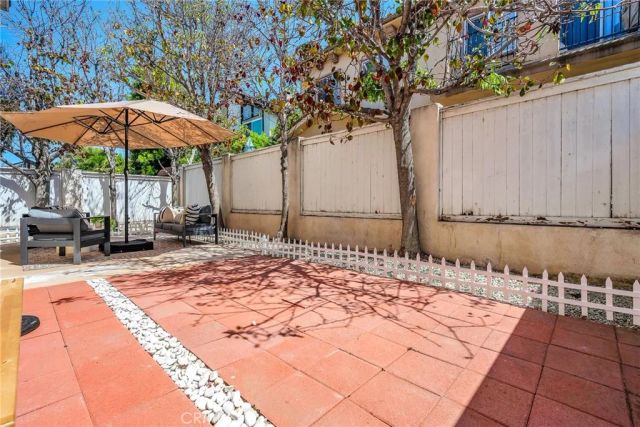 2514 Vanderbilt Lane C, Redondo Beach, CA 90278