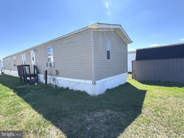 306 JOAN DR, Bear, DE 19701