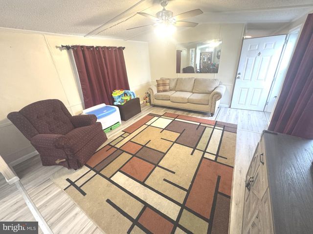 306 JOAN DR, Bear, DE 19701