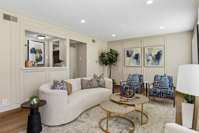 4962 Thunder Road, Dallas, TX 75244