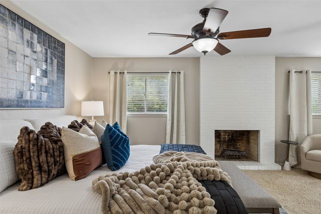4962 Thunder Road, Dallas, TX 75244