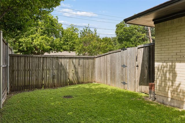 4962 Thunder Road, Dallas, TX 75244