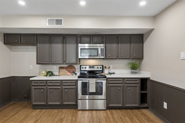 4962 Thunder Road, Dallas, TX 75244