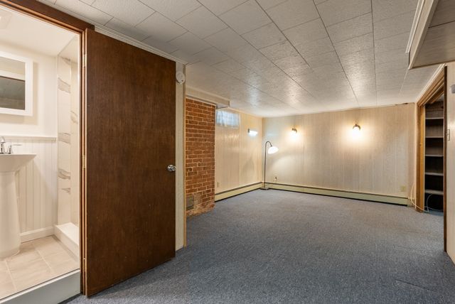 65 Phillips St, Quincy, MA 02170