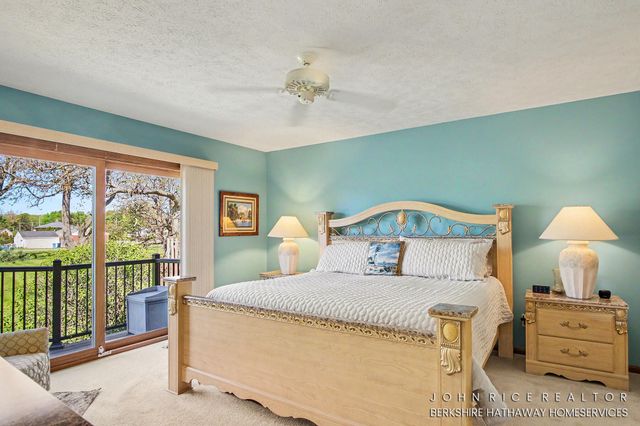 3225 Westminster Drive SE, Kentwood, MI 49512