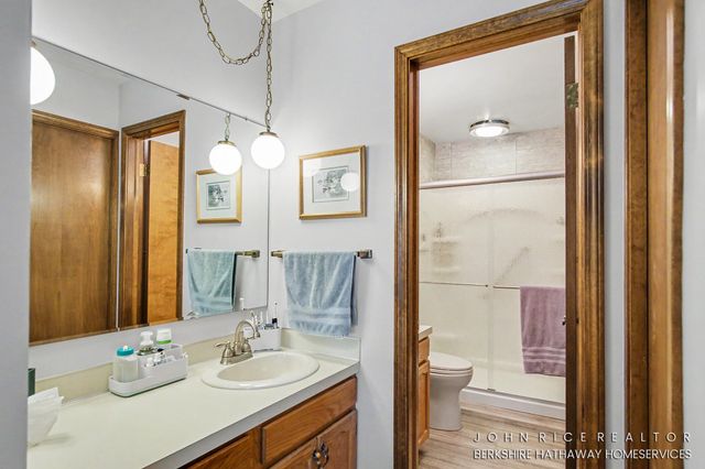 3225 Westminster Drive SE, Kentwood, MI 49512