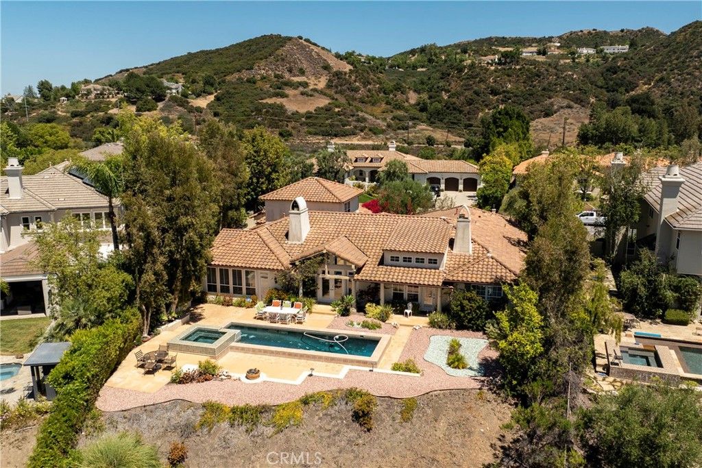 3315 Via Verde Court, Calabasas, CA 91302 — photo 2