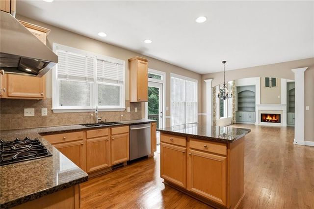 855 Freedom Way, Cumming, GA 30040