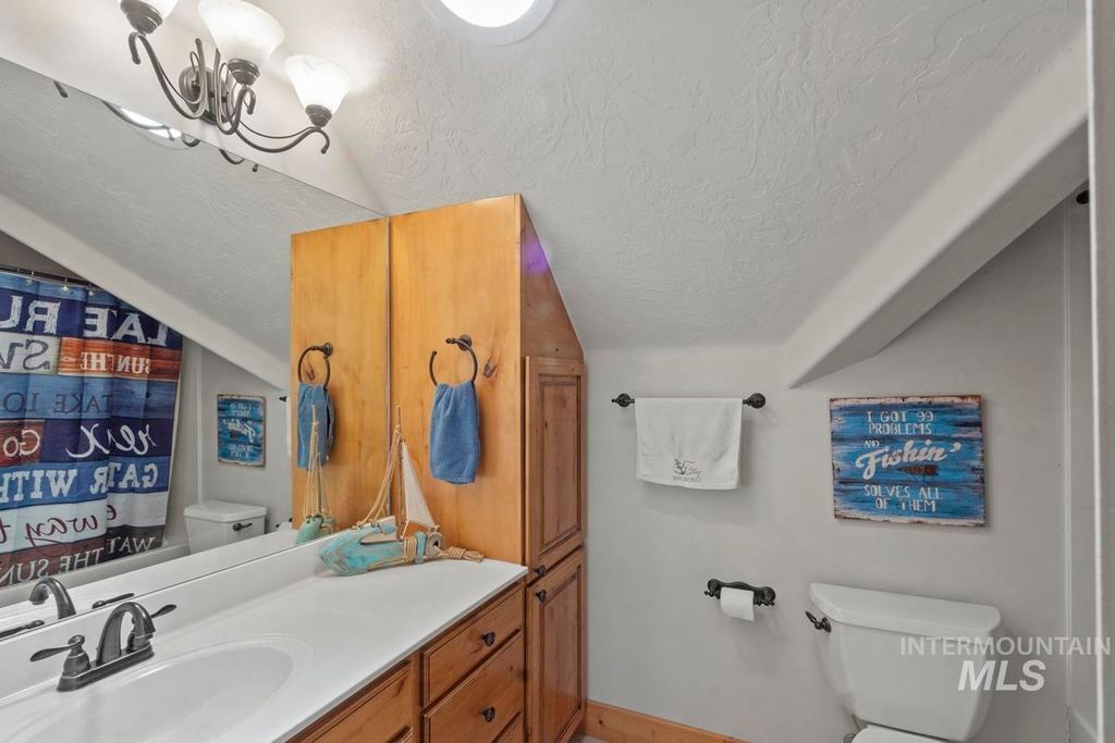 135 Par Drive, Cascade, ID 83611 photo 40