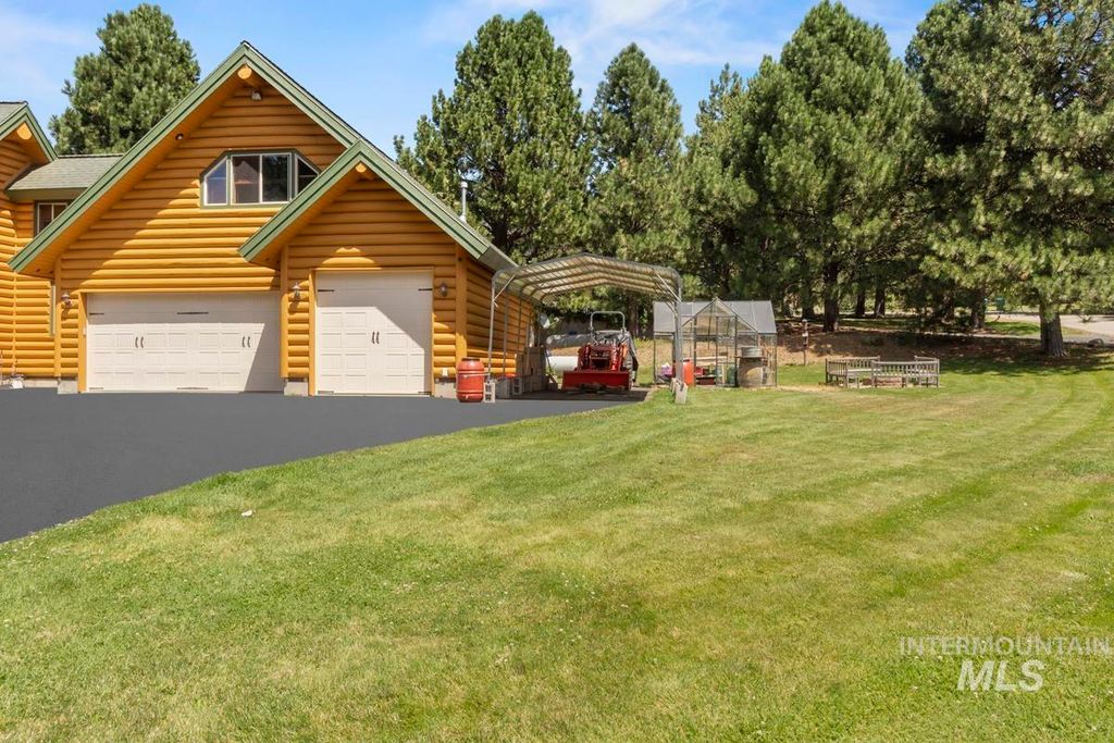 135 Par Drive, Cascade, ID 83611 photo 41