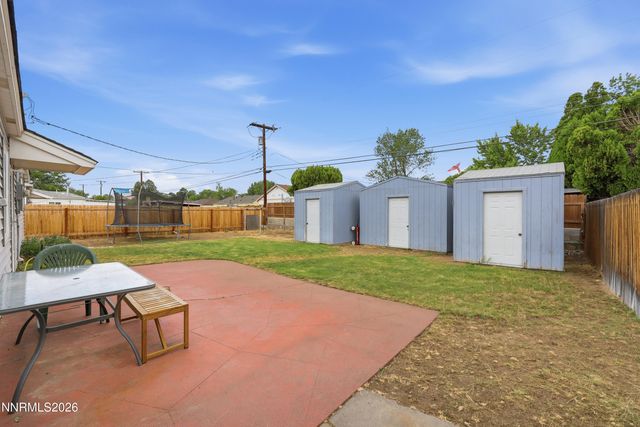2 E O Street, Sparks, NV 89431