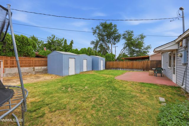 2 E O Street, Sparks, NV 89431