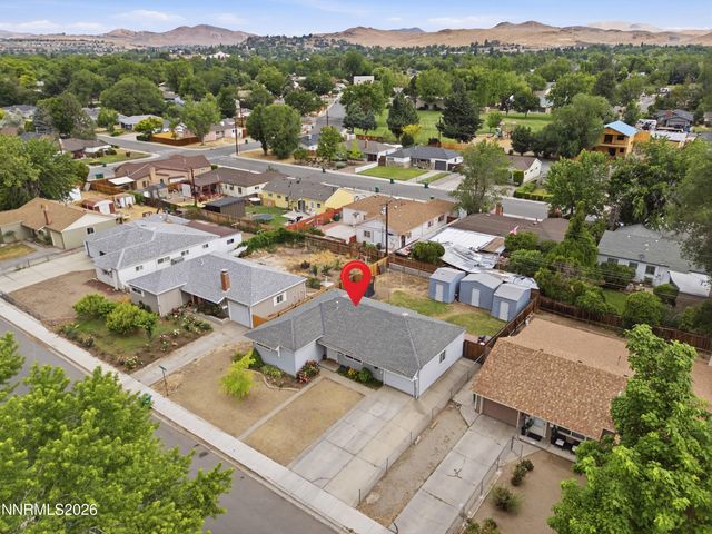 2 E O Street, Sparks, NV 89431