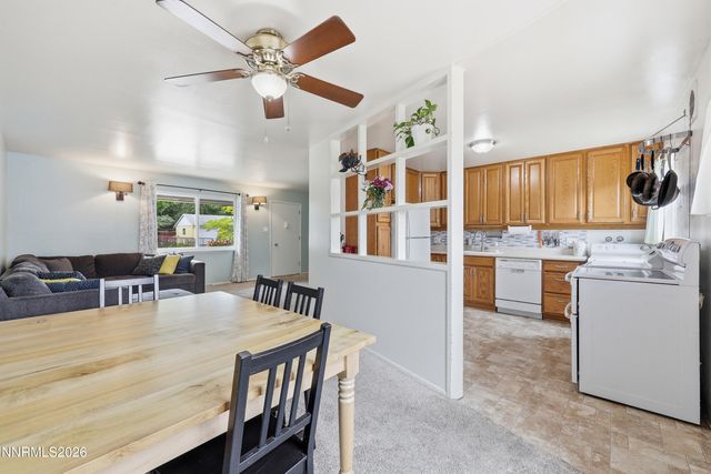 2 E O Street, Sparks, NV 89431