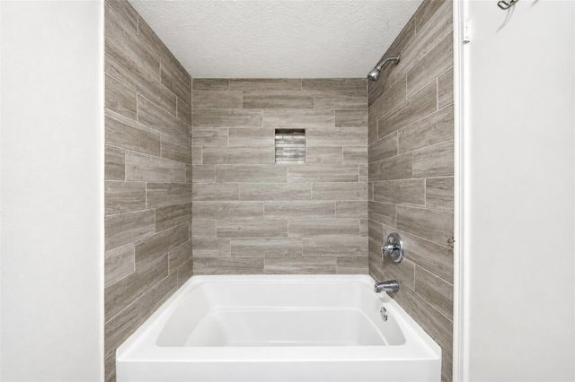 5414 Forest Timbers Dr Drive, Humble, TX 77346