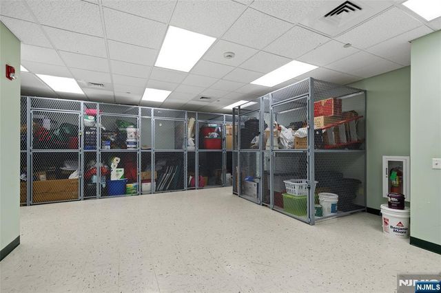 189 Forest Avenue 108, Paramus, NJ 07652