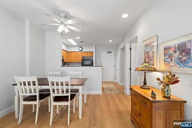 189 Forest Avenue 108, Paramus, NJ 07652