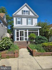 5 WILLIS ST, Cambridge, MD 21613