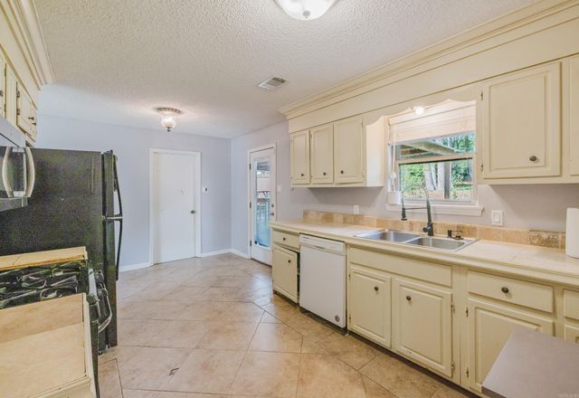 2322 wright Avenue, Benton, AR 72019