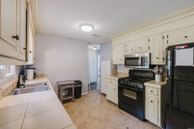 2322 wright Avenue, Benton, AR 72019