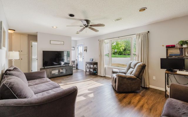 2322 wright Avenue, Benton, AR 72019