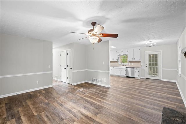1925 Morgan Trace, Canton, GA 30115