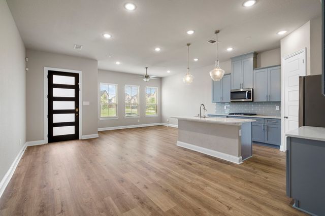 12972 Rockham Lane, Farmers Branch, TX 75234