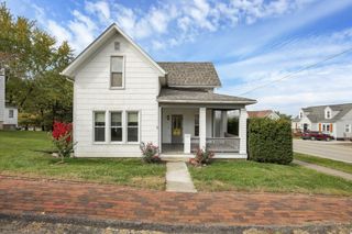 5 S West Street, Thornville, OH 43076
