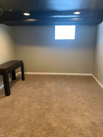 709 Hawthorne Avenue, Royal Oak, MI 48067