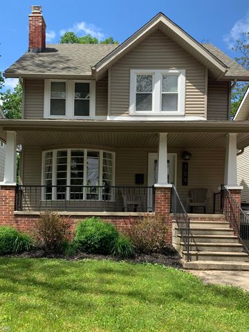 709 Hawthorne Avenue, Royal Oak, MI 48067