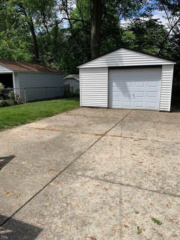 709 Hawthorne Avenue, Royal Oak, MI 48067