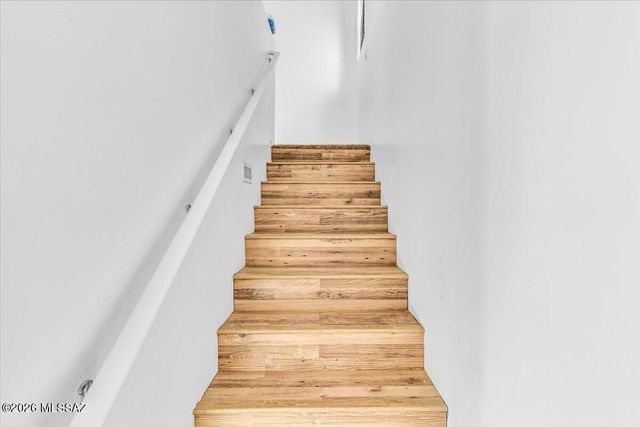 6039 S Hawks Hollow Court, Tucson, AZ 85747