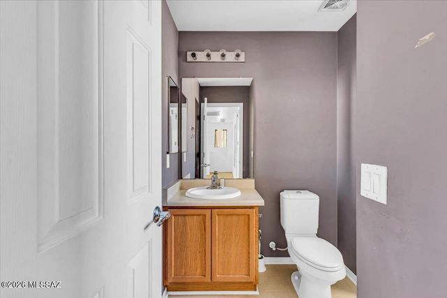 6039 S Hawks Hollow Court, Tucson, AZ 85747