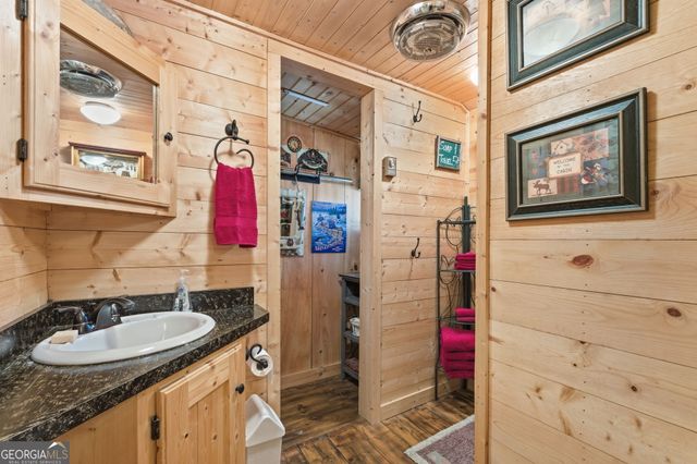 74 Wexford Way, Lakemont, GA 30552