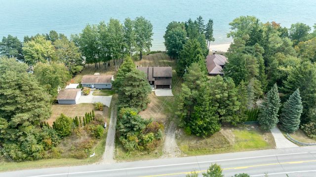 5436 A N Lakeshore Road, Forester Twp, MI 48427