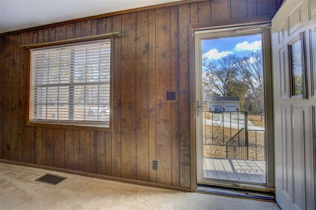 2258 Pinetree Lane, Conyers, GA 30012