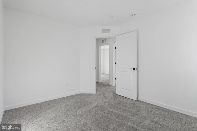 5722 HOWARD DR, Glen Burnie, MD 21061