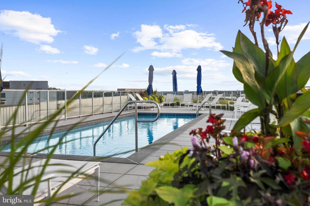 Image 31 of property listing at 1177 22ND ST NW #3B, Washington, DC 20037